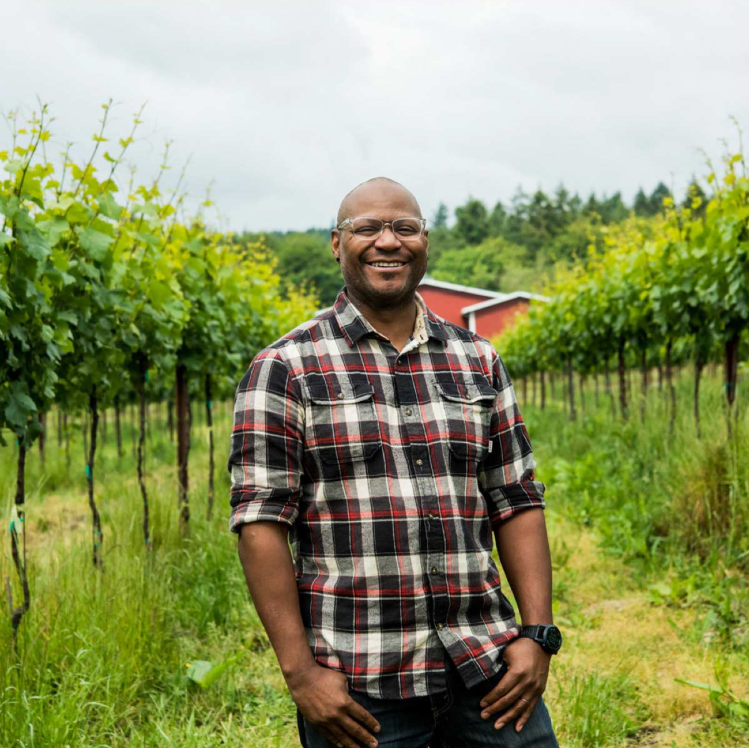 Folk Notes: Maison Noir